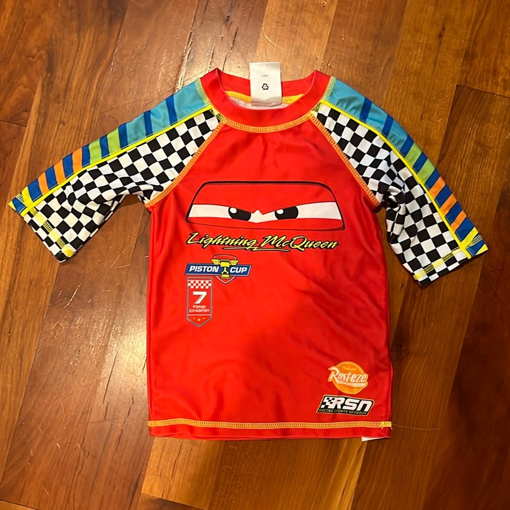 Disney Cars Wet shirt size 4T